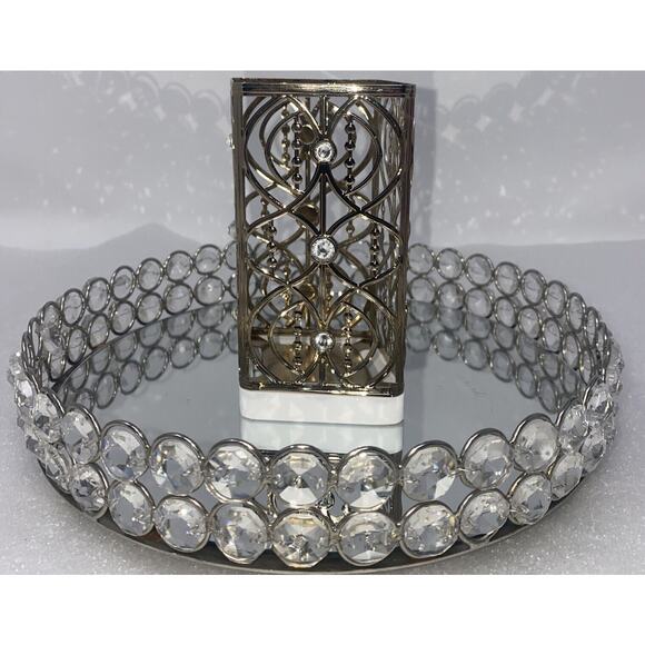 BATH & BODY WORKS GEMS GOLD GATE METAL GENTLE FOAMING HAND SOAP SLEEVE HOLDER - Picture 1 of 4